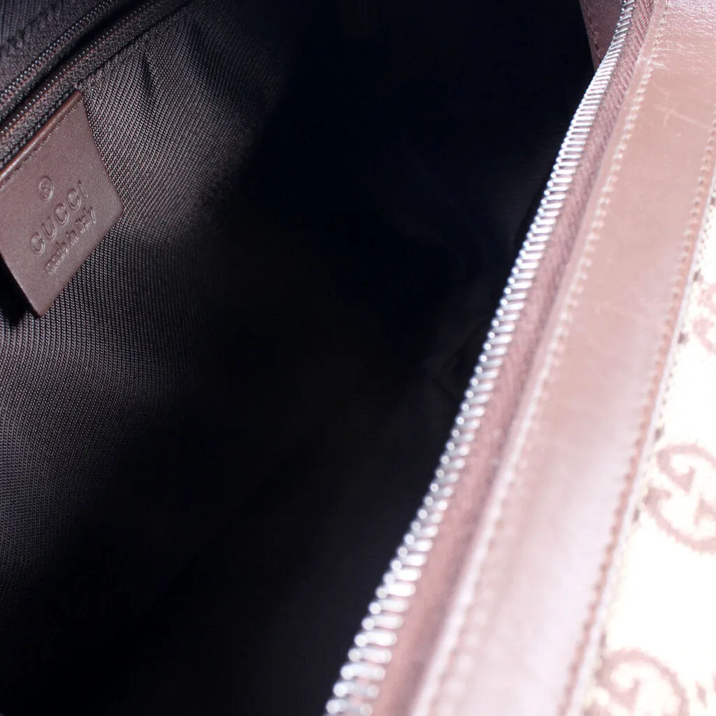 001-4298 GG Shoulder Bag