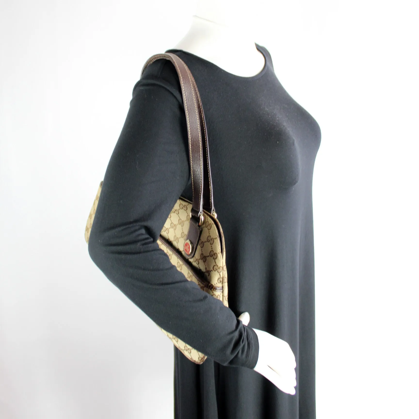 163288 Charmy Shoulder