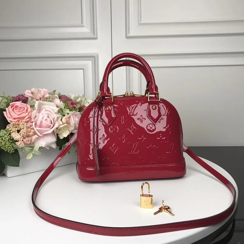 Alma BB Vernis Leather