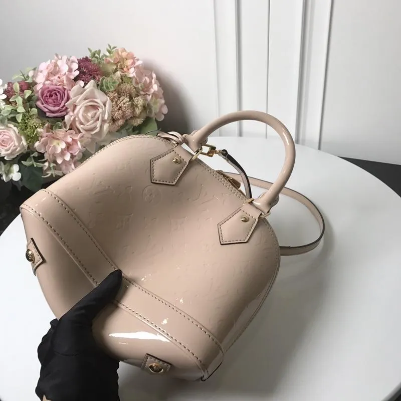 Alma BB Vernis Leather