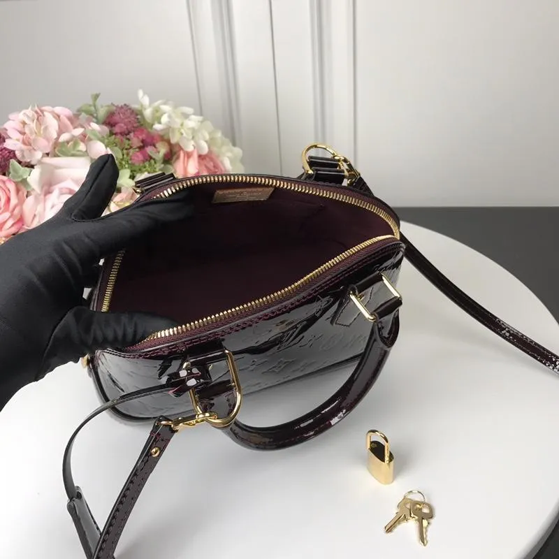 Alma BB Vernis Leather