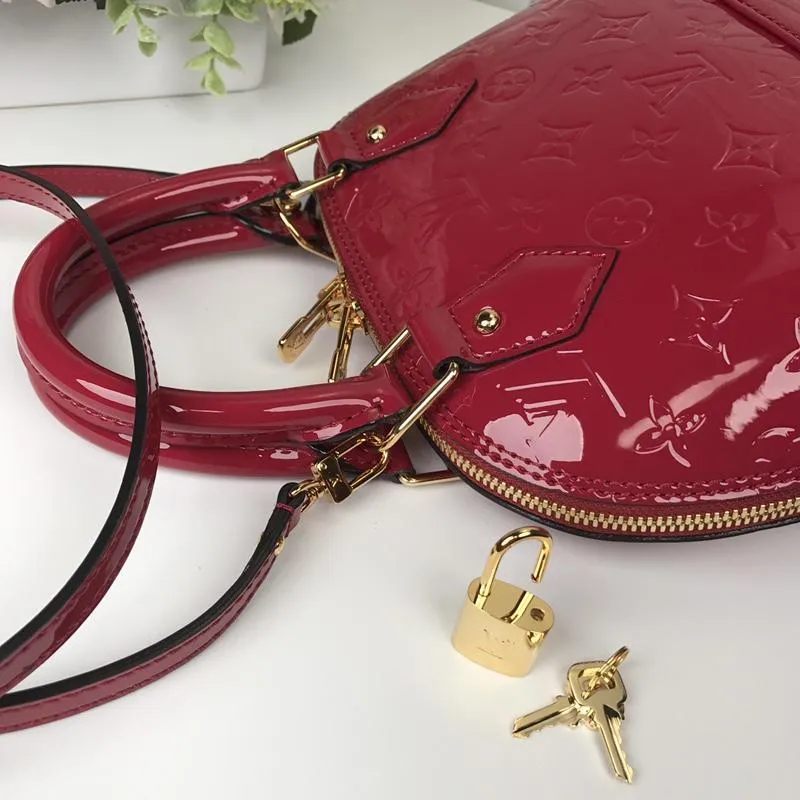 Alma BB Vernis Leather