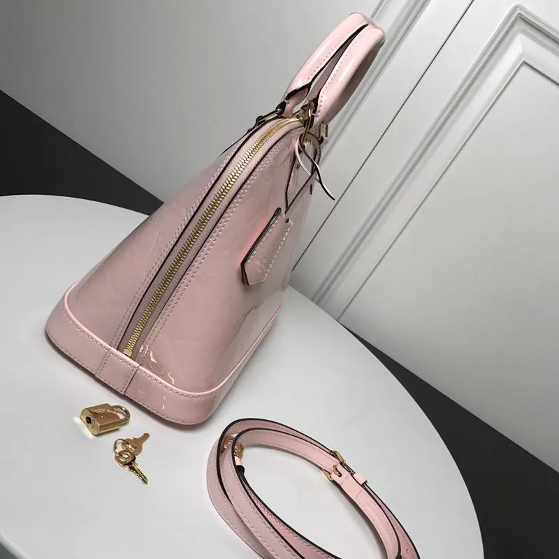 Alma PM Vernis Leather