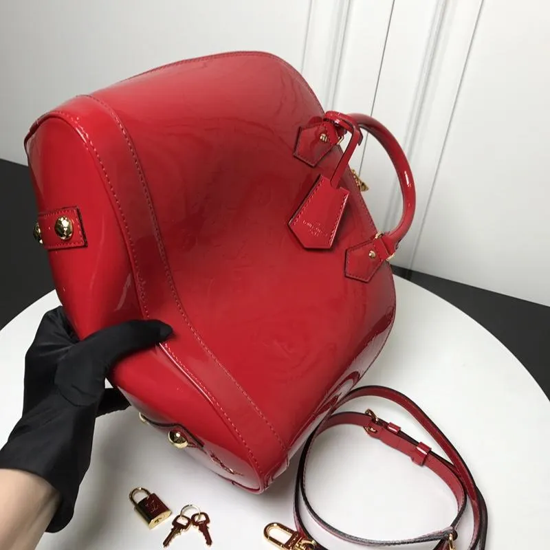 Alma PM Vernis Leather