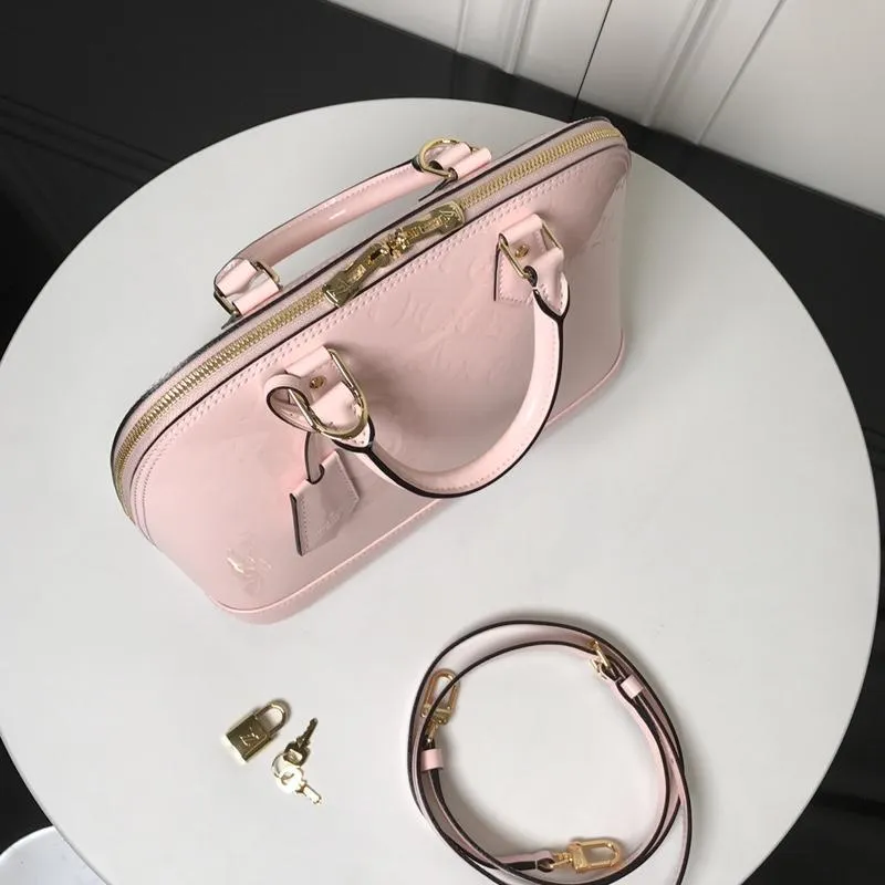 Alma PM Vernis Leather