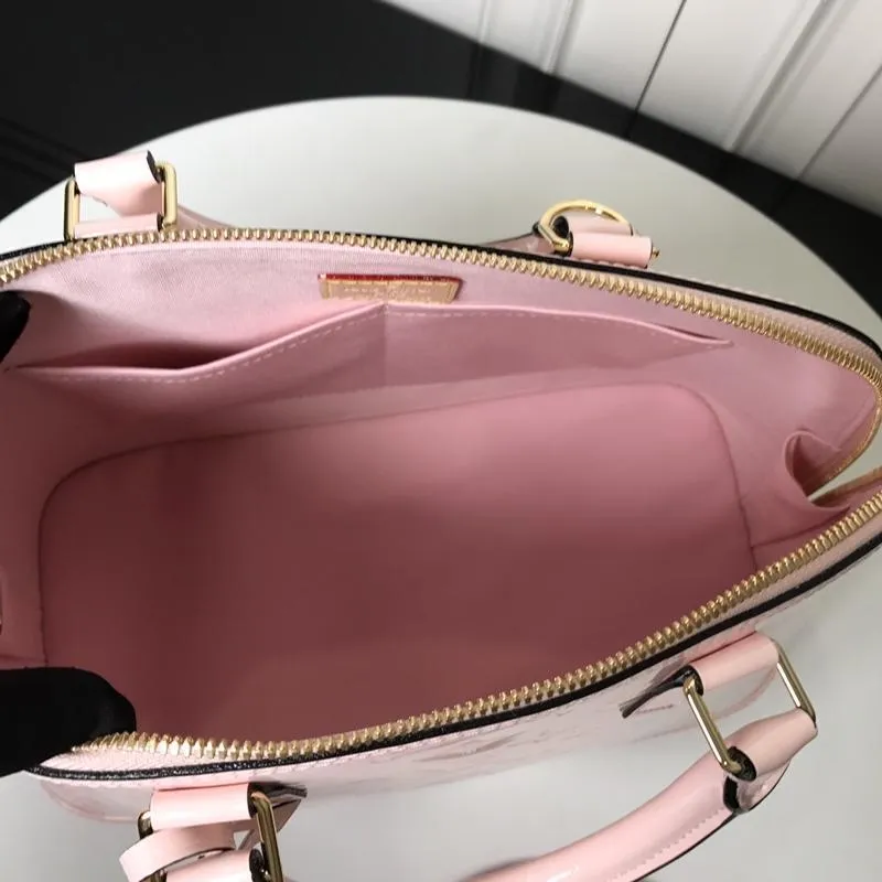 Alma PM Vernis Leather