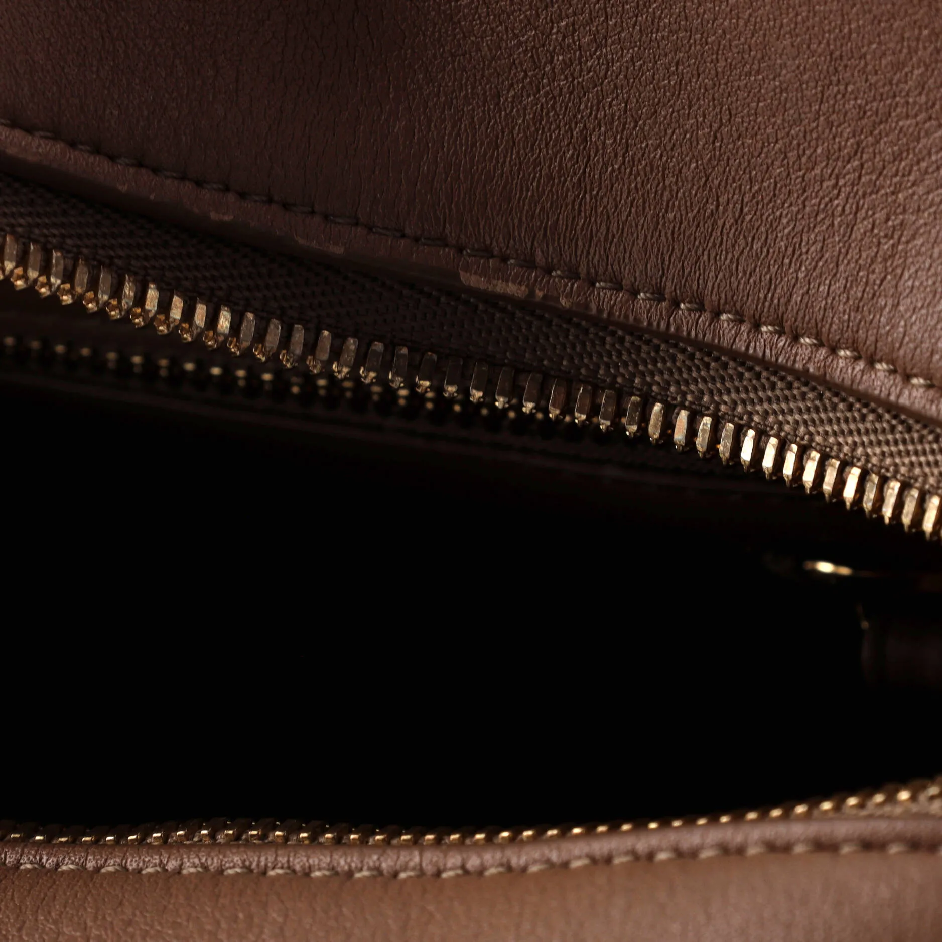 Amazona Square Bag Leather 19