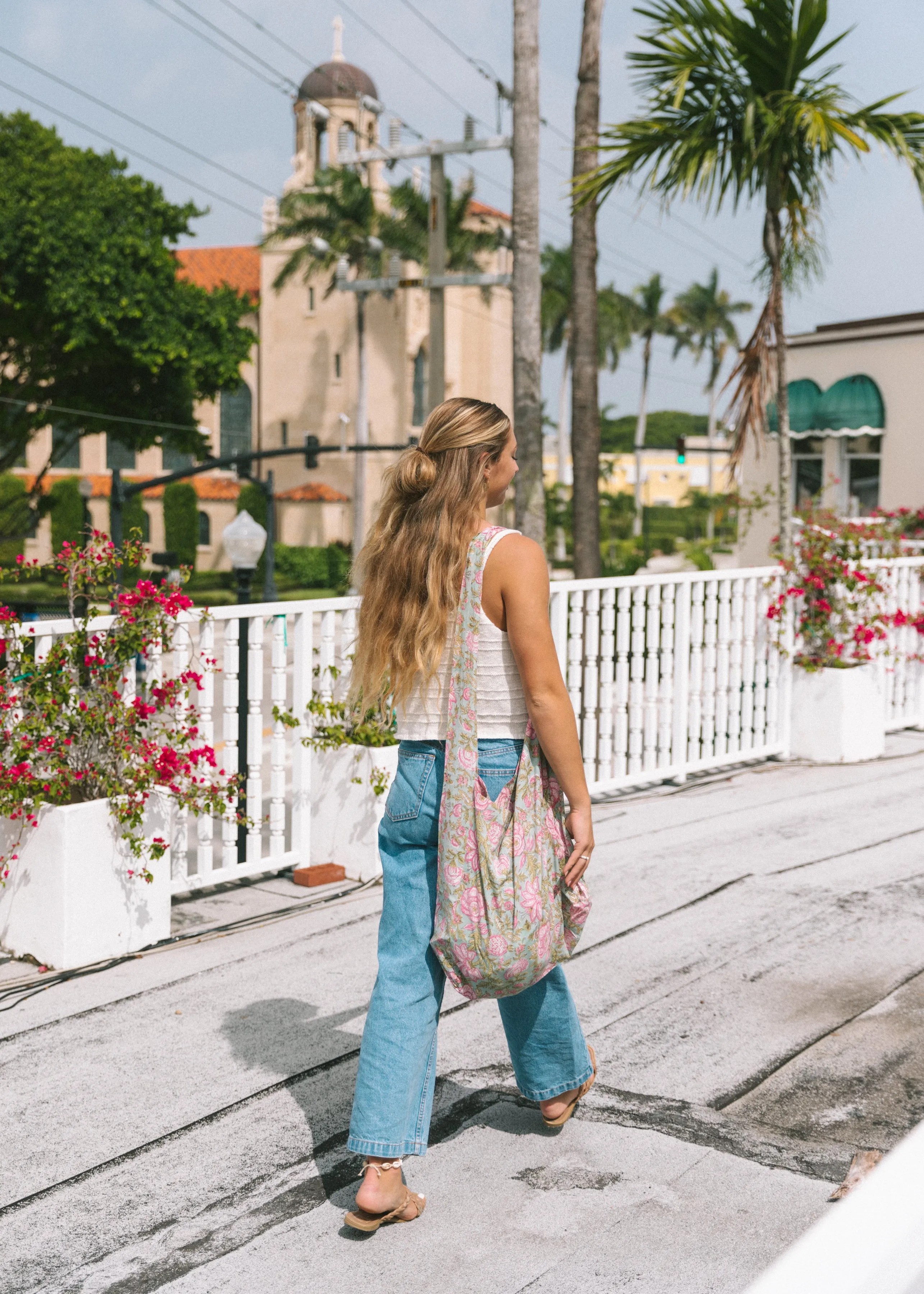Aria Sling Bag