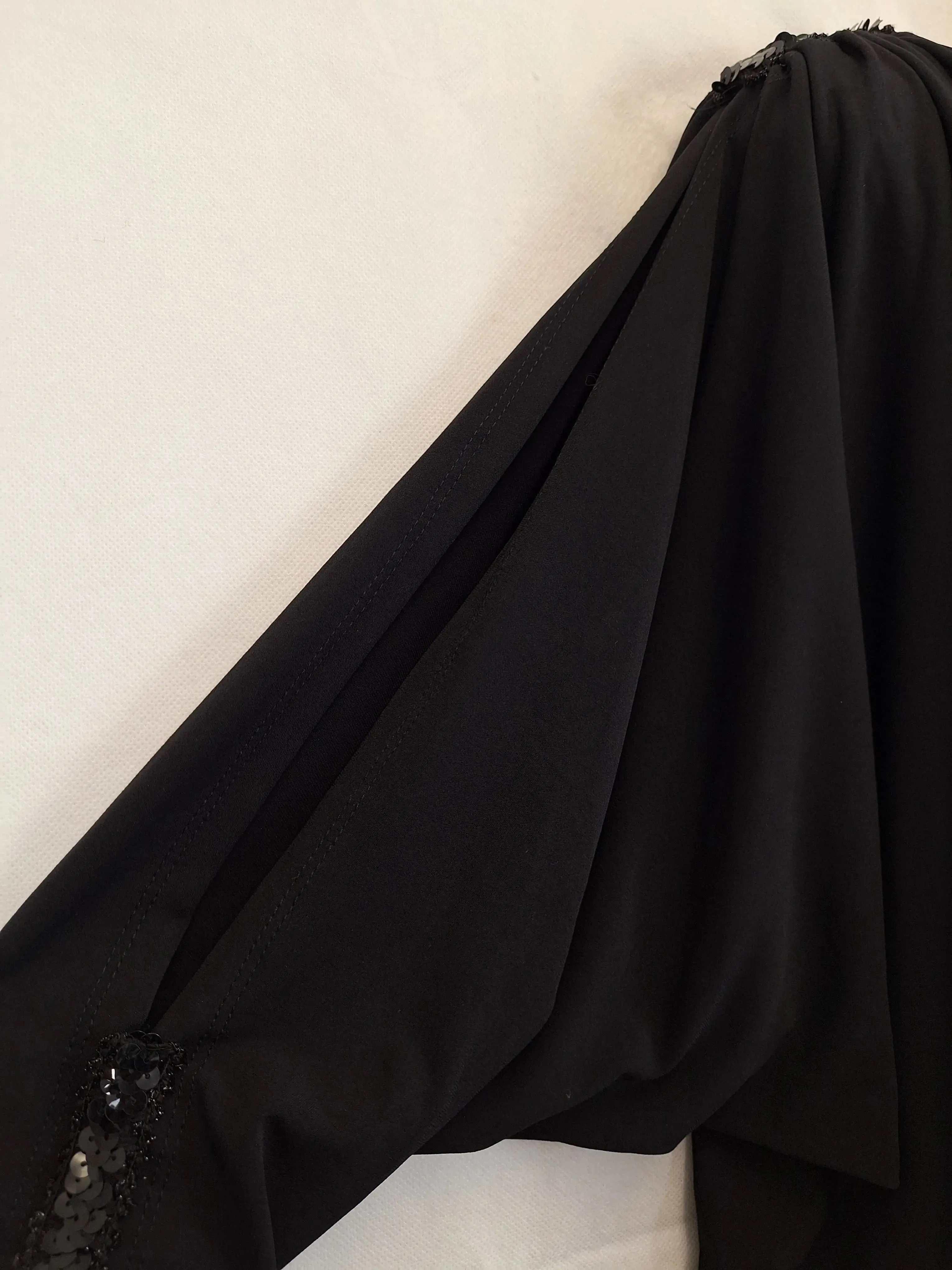 Bird Keepers Graceful Batwing Stretch Midi Dress Size 12