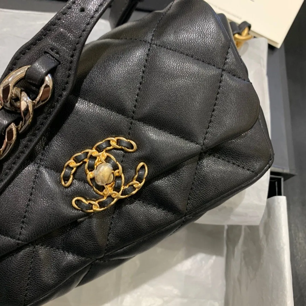 CC 19 Flap Bag Mini 20cm