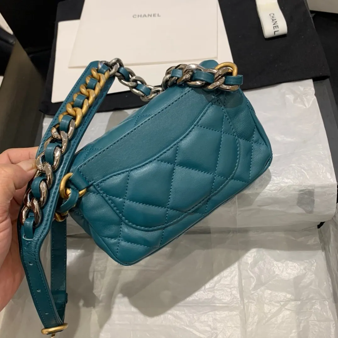 CC 19 Flap Bag Mini 20cm