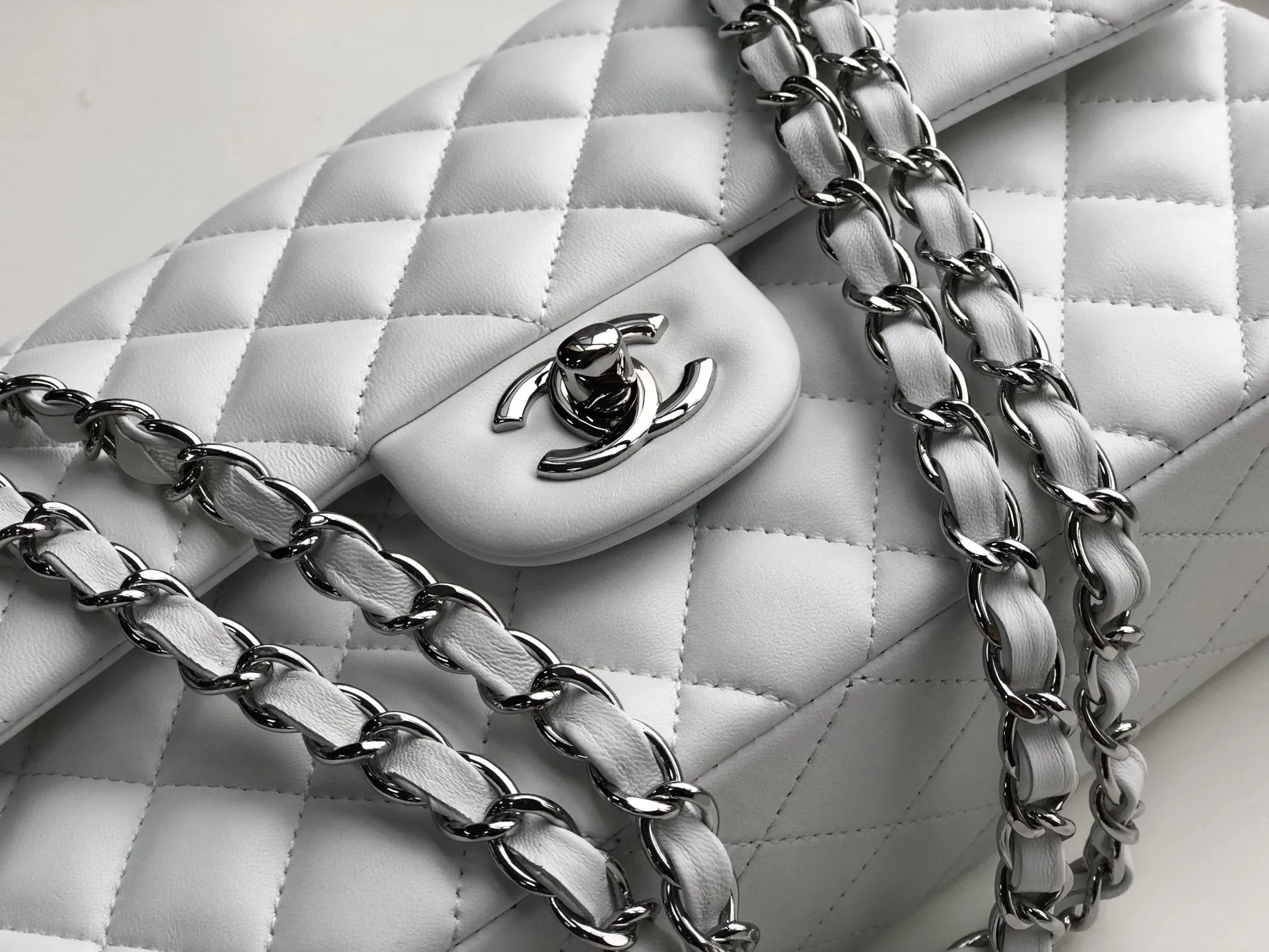 CC Flap Bag X Lambskin Medium