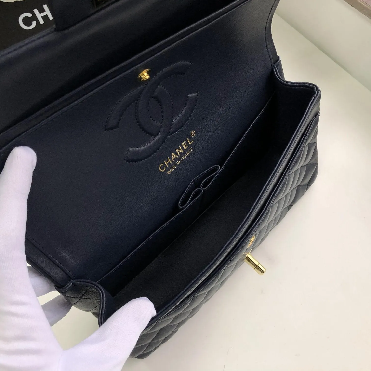 CC Flap Bag X Lambskin Medium