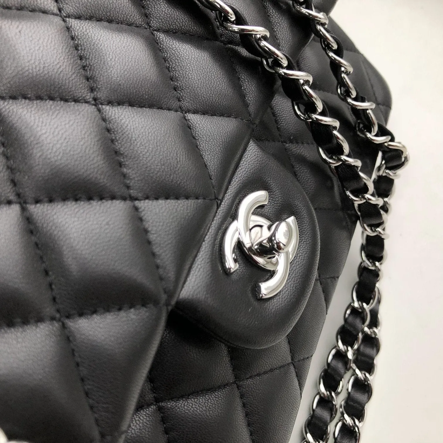 CC Flap Bag X Lambskin Medium