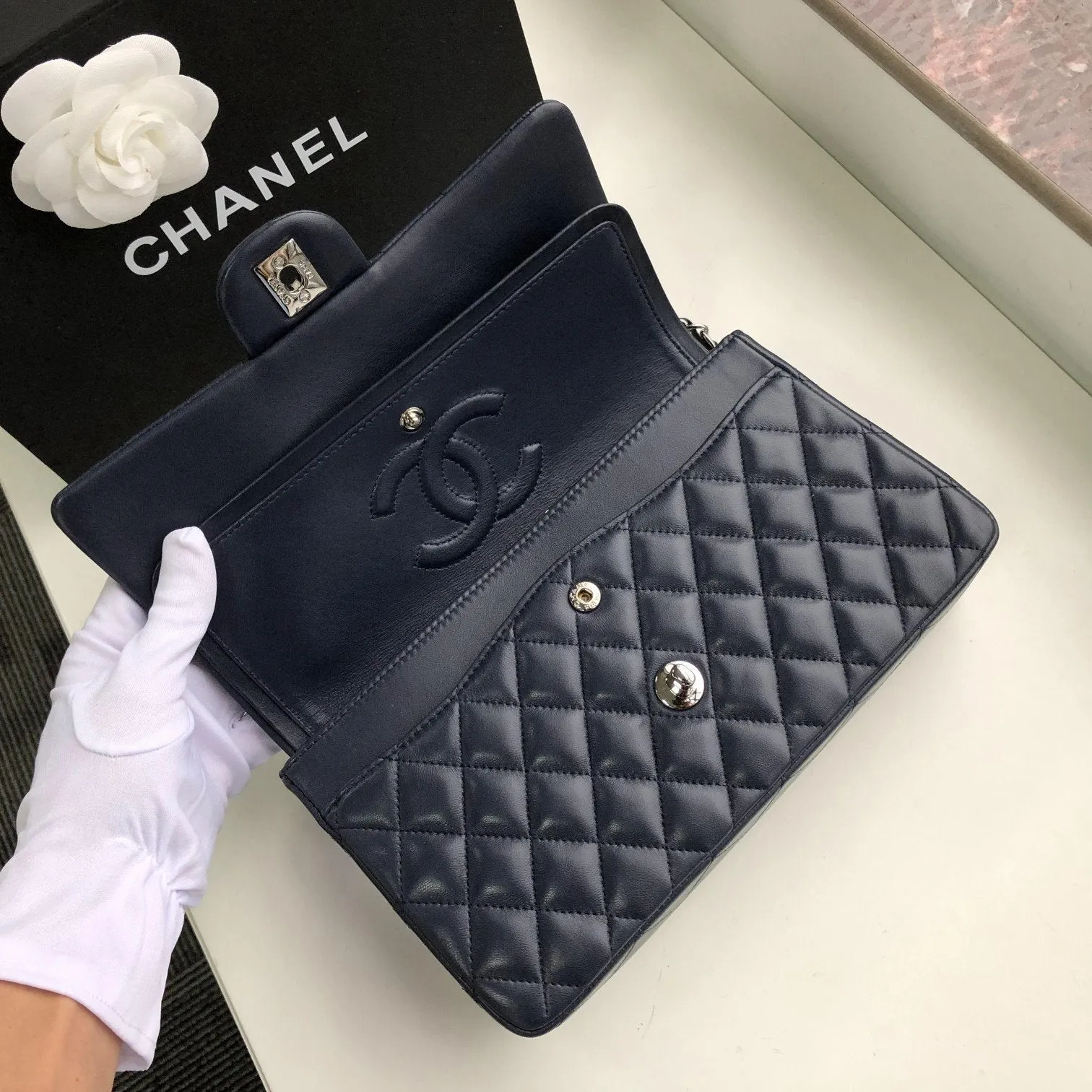 CC Flap Bag X Lambskin Medium