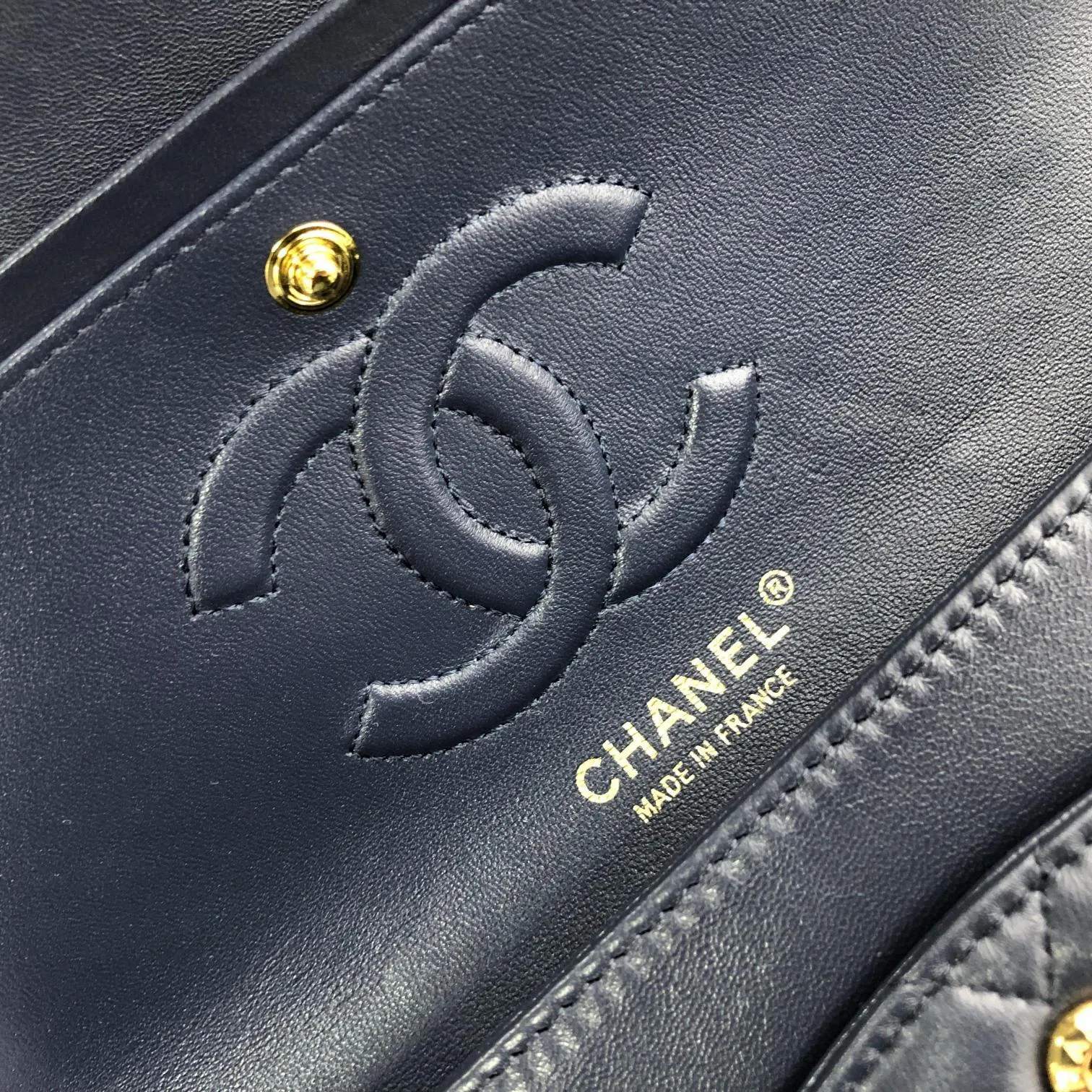 CC Flap Bag X Lambskin Medium