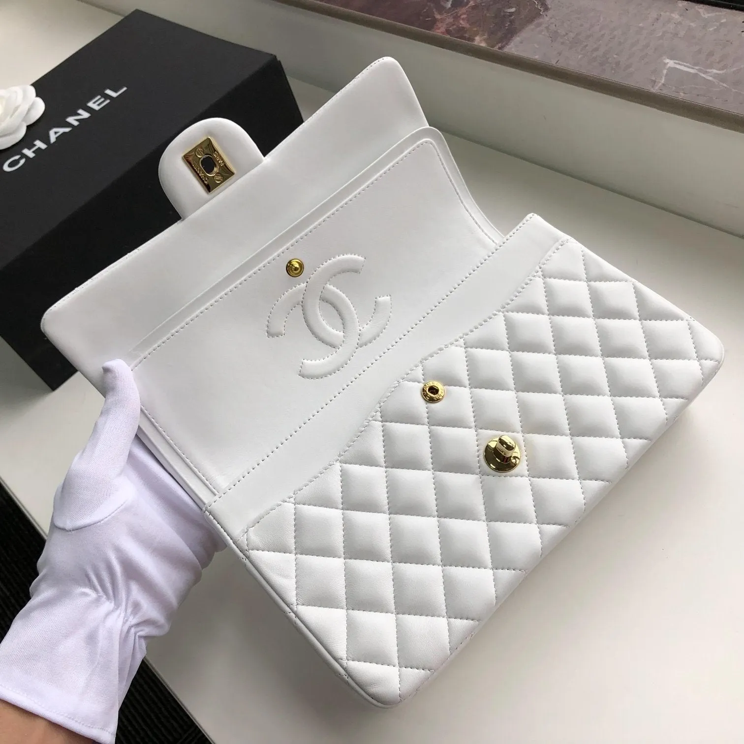 CC Flap Bag X Lambskin Medium
