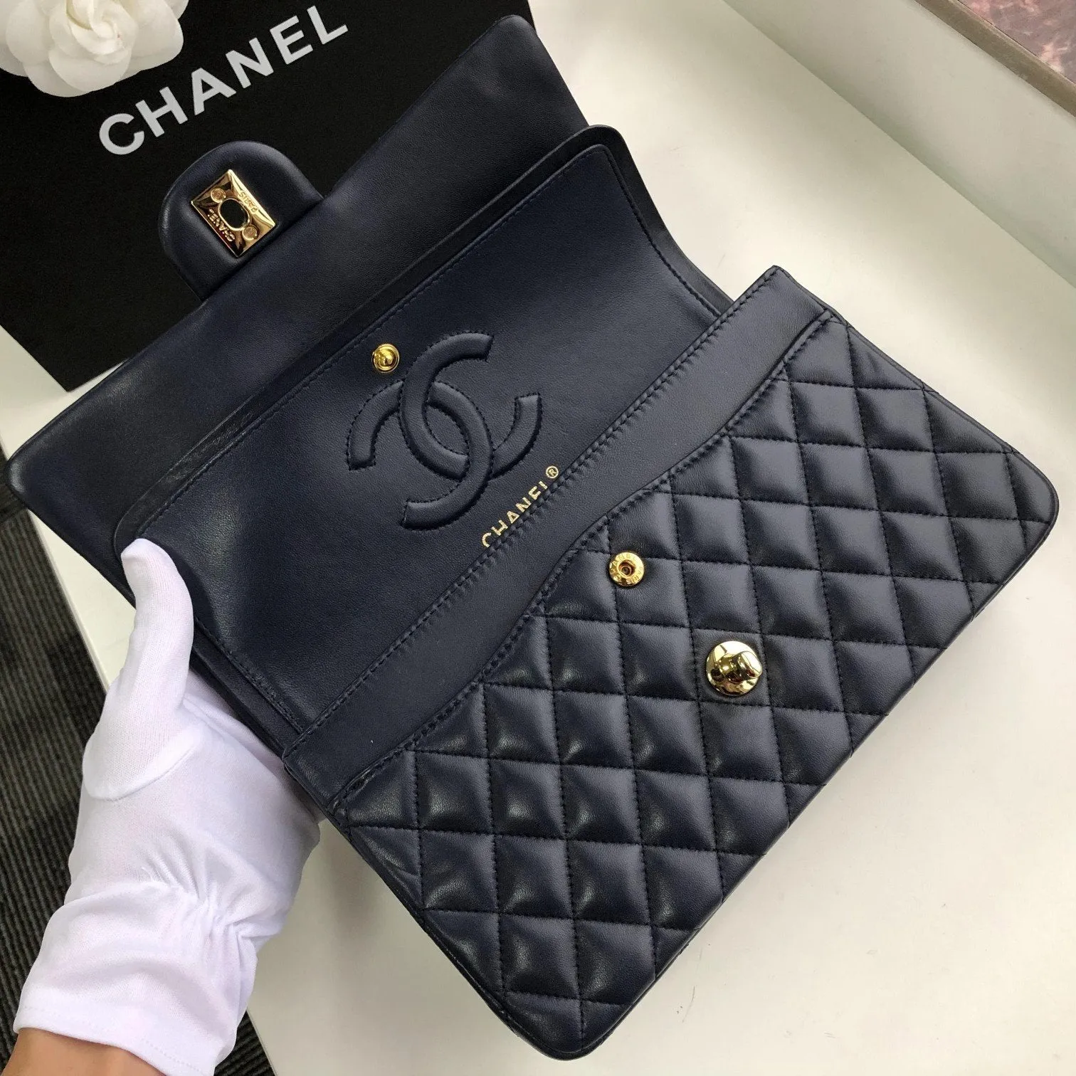 CC Flap Bag X Lambskin Medium