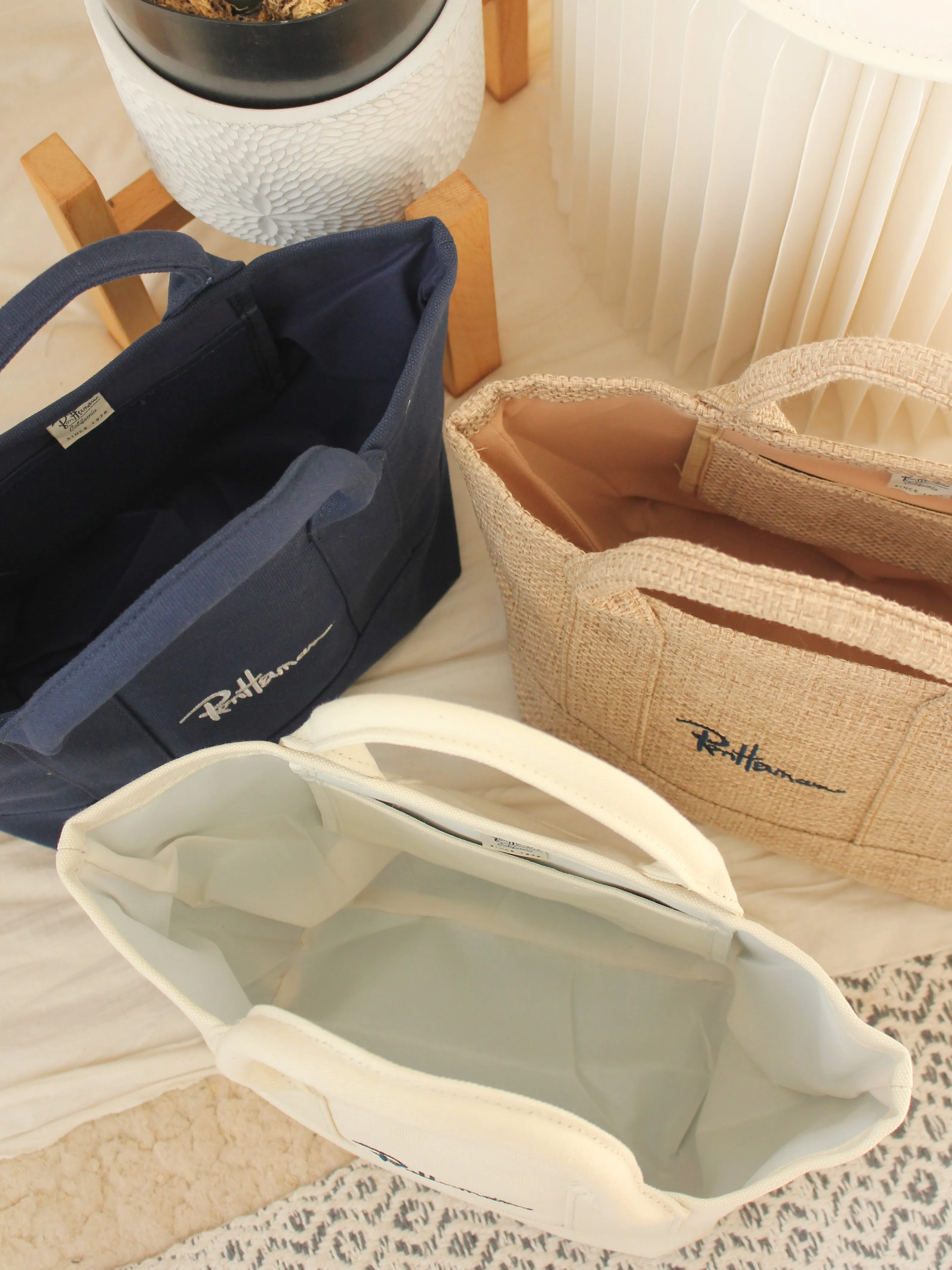 JAPAN RON HERMAN CANVAS BAG