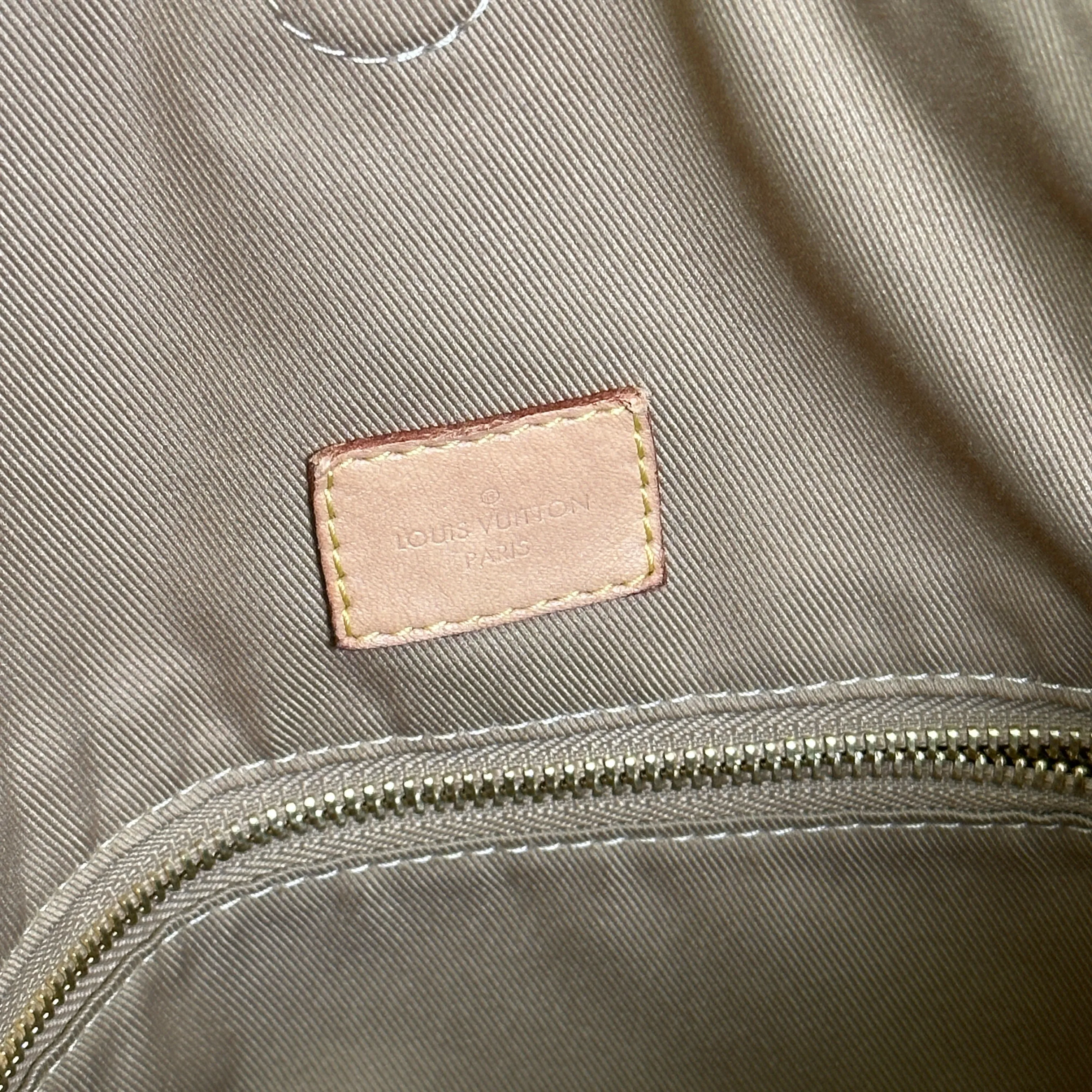 Louis Vuitton Graceful PM - Beige Monogram