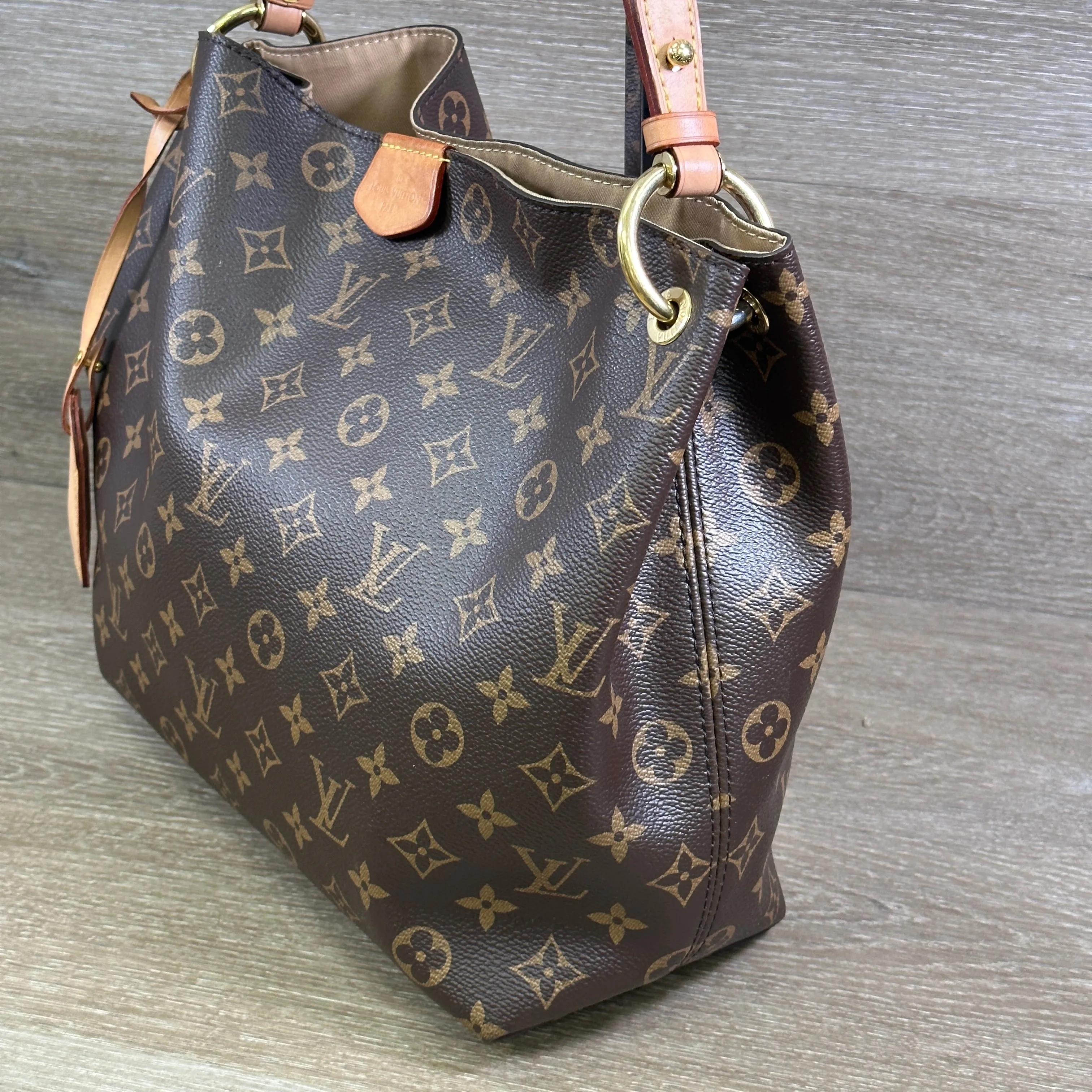 Louis Vuitton Graceful PM - Beige Monogram