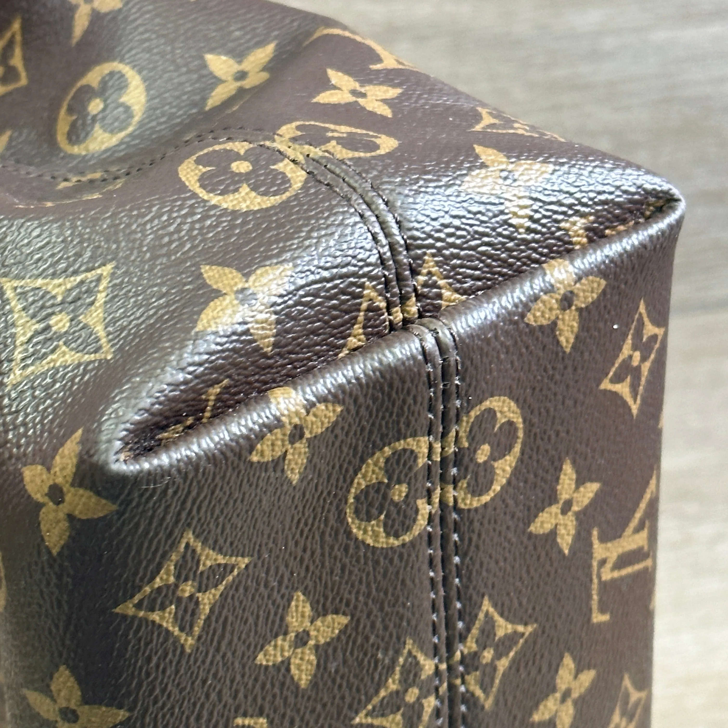 Louis Vuitton Graceful PM Monogram