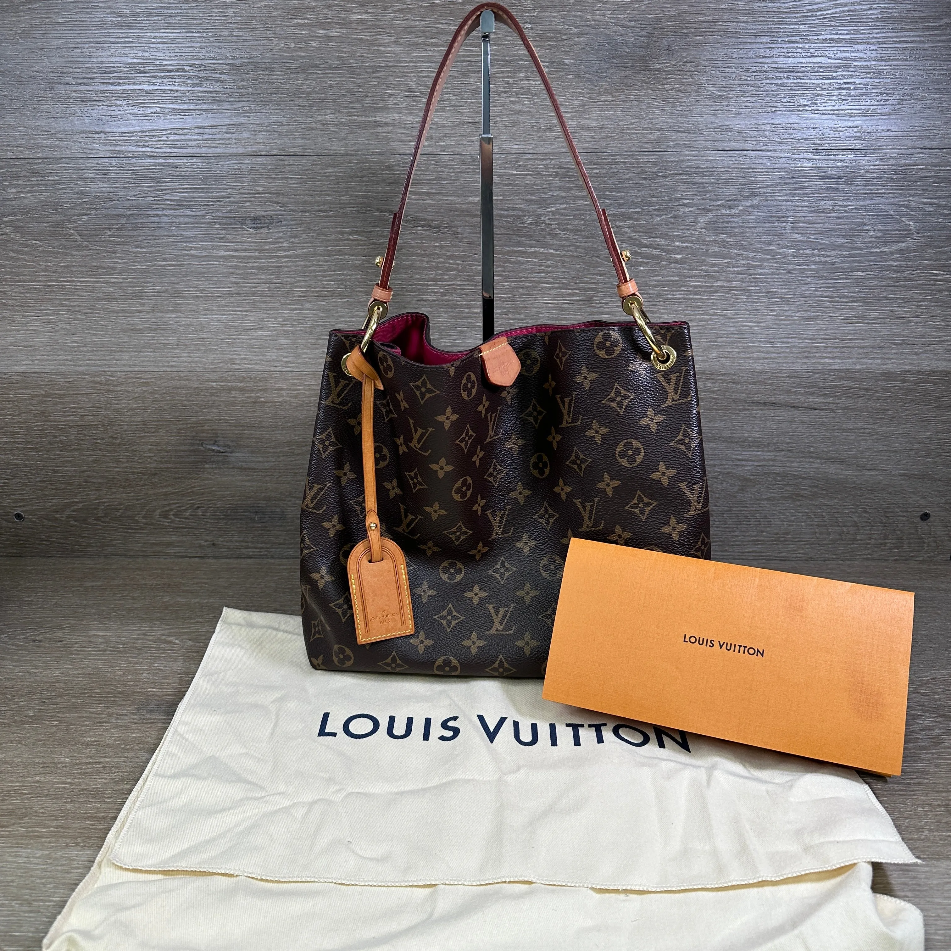 Louis Vuitton Graceful PM Monogram