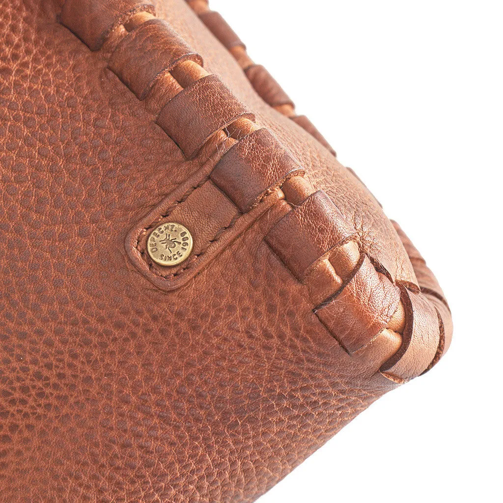 Mobilebag with delicate edge stitching / 16188 - Cognac
