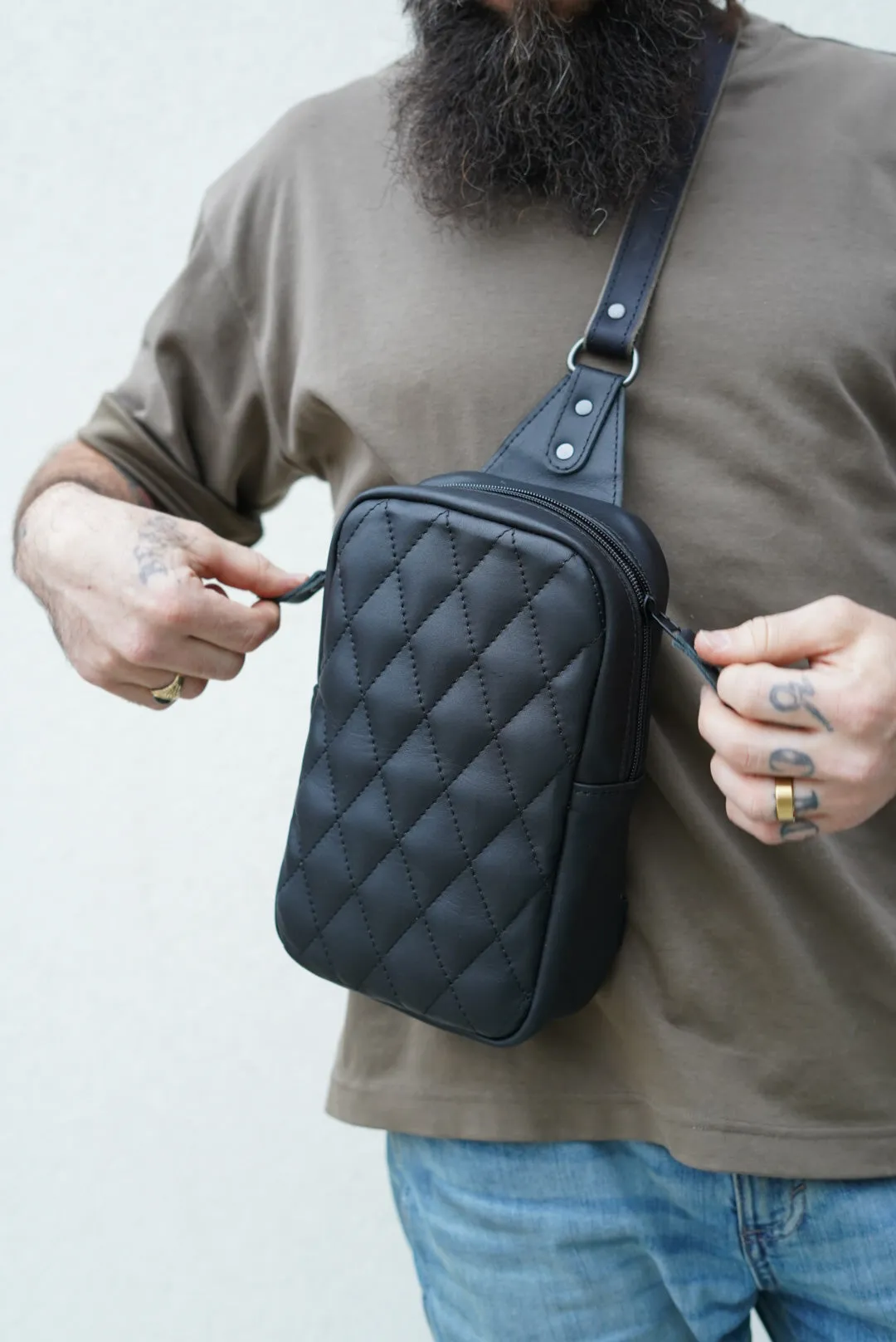 Sling Bag (Diamond Stitch: Flat Black)