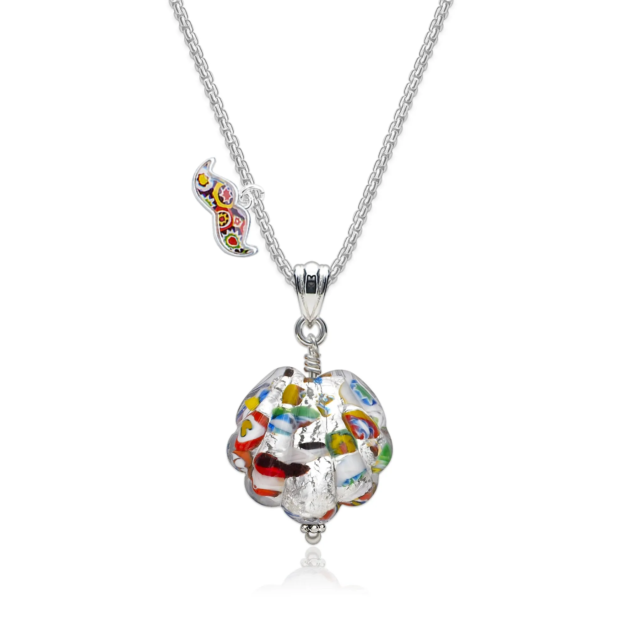 The Kiss Silver Shell Necklace