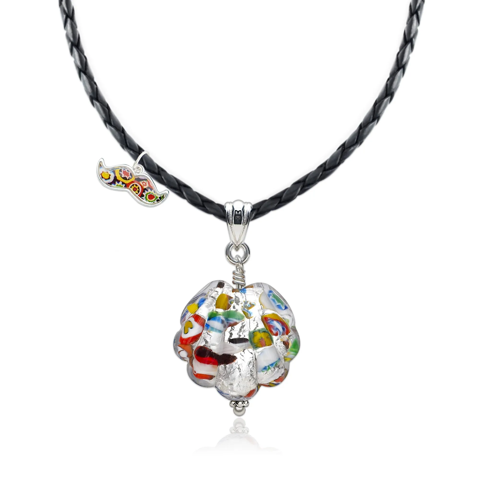 The Kiss Silver Shell Necklace