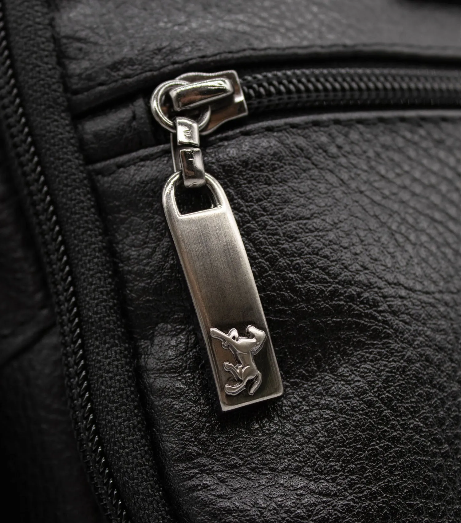 The Sailor Leather Traveler